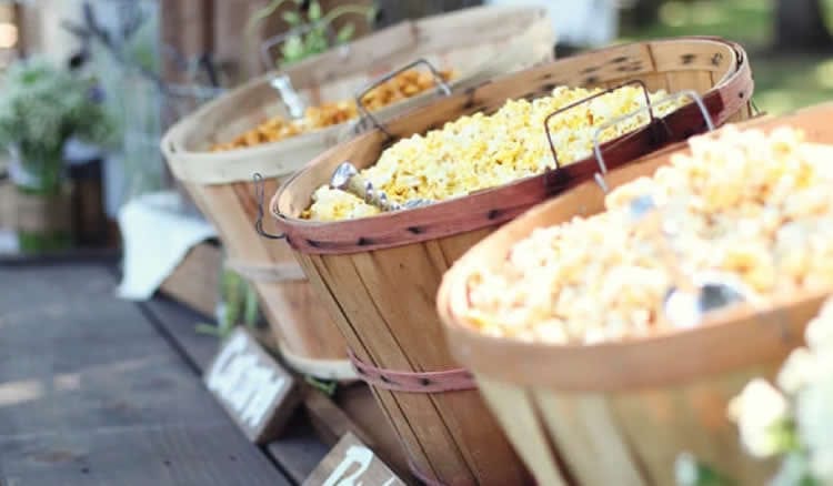 7 erstaunliche Ideen für Ihre Pin-Up-Hochzeitsdekoration