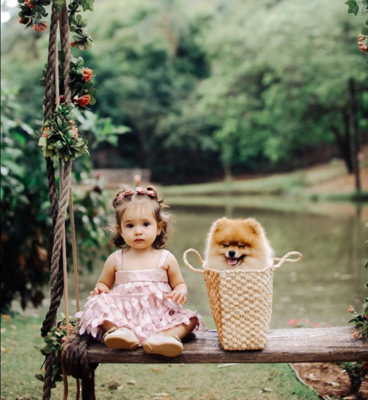 Adorables vestidos florales de niña de flores para bodas de primavera: ¡menos de $ 160!