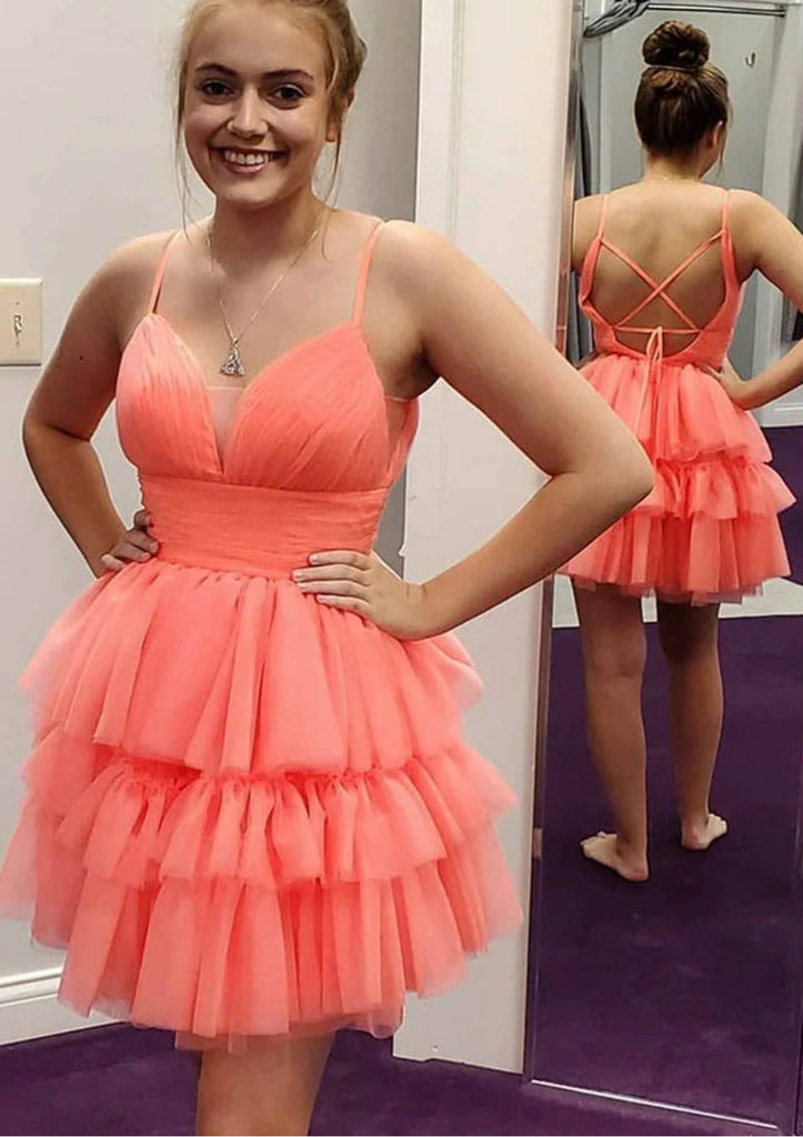 A-Linie, V-Ausschnitt, ärmelloses, kurzes Mini-Heimkehrkleid aus Tüll, plissierte Rüschen