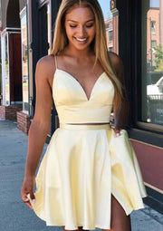 Mini vestido de fiesta corto Charmeuse sin mangas con cuello en V y corte en A, bolsillos divididos