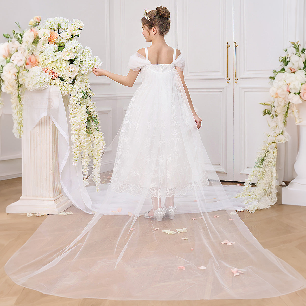 Ball Gown Off-the-Shoulder Sleeveless Flower Girl Dress With Lace Embroidery & Watteau Train