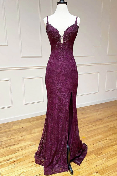 Vestido de Prom Formal com Alças de Renda Burgundy em Estilo Sereia, Cruzadas e Decote Profundo, com Fenda