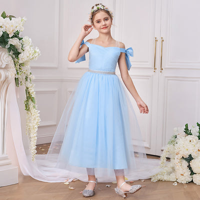 Robe de fête pour fille d'honneur en tulle bleu ciel à épaules dénudées, longueur thé, avec nœud en sash