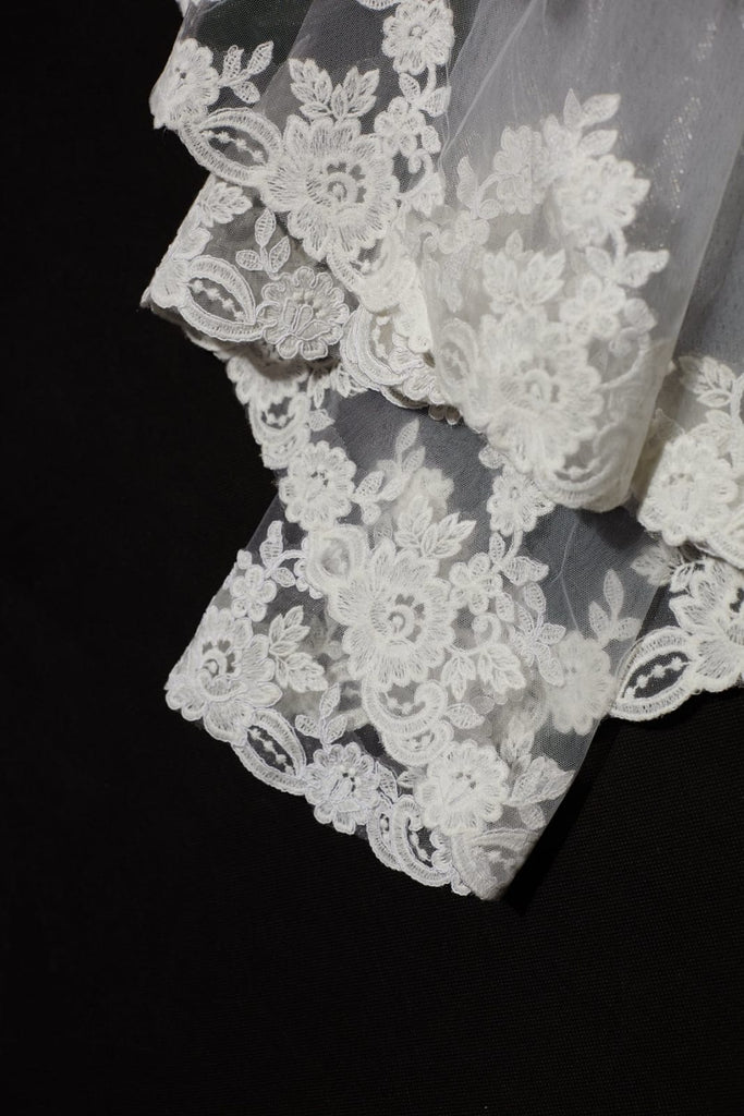 2 Layers Elbow Length Lace Wedding Veil