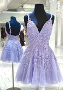 A-Linie V Ausschnitt ärmellose Lila Spitze Tüll kurze Mini Homecoming Kleid