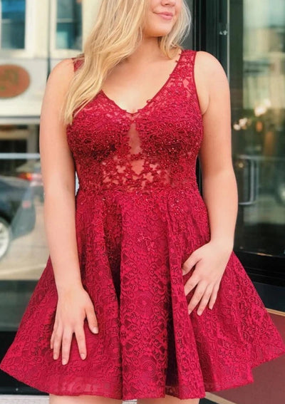 Robe d'accueil Mini en ligne sans manches en dentelle de Bourgogne, perles