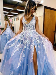 A-Line/Princess Tulle Applique V-neck mangas varredura / escova de trem vestidos