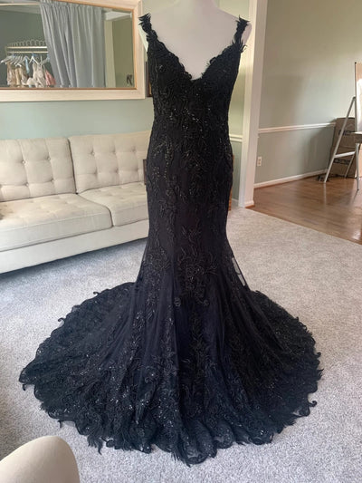 X Back V Neck Black Embroidered Lace Tulle Mermaid Wedding