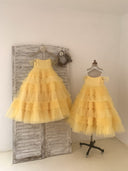 Abito da ballo con spalle scoperte Giallo Ruffles Tulle Wedding Flower Girl Dress Kids Party Dress