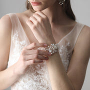 Bridal Pearl Flower Bracelet Handmade Shell Flowers Vintage