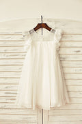 Vestido de menina florido de chiffon marfim