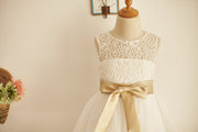 Ivory Lace Tulle Keyhole Back Wedding Flower Girl Dress with