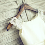 Ivory Lace Cap Sleeves Tulle Flower Girl Dress with Ivory