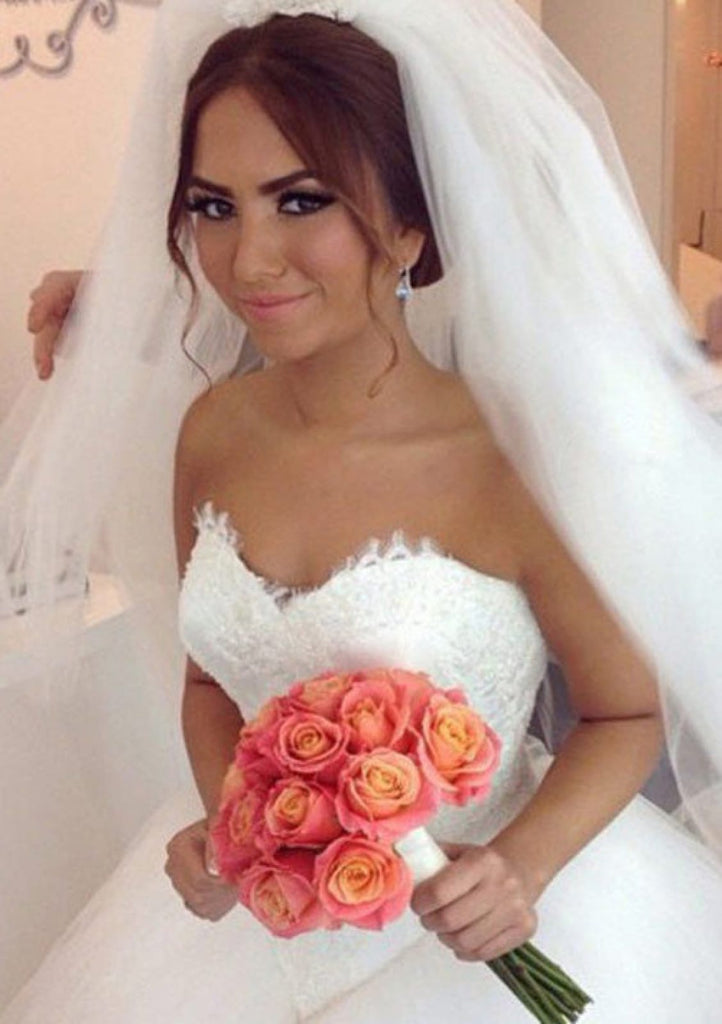 Ivory Sweetheart Strapless Ball Gown Lace Tulle Wedding