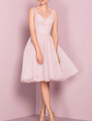 A-line V Neck Sleeveless Knee Length Tulle Homecoming Dress