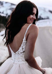 A-line V Neck Sleeveless Asymmetrical Tulle Wedding Bridal 