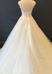 A-Line Sweetheart Court Train Lace Tulle Bridal Wedding