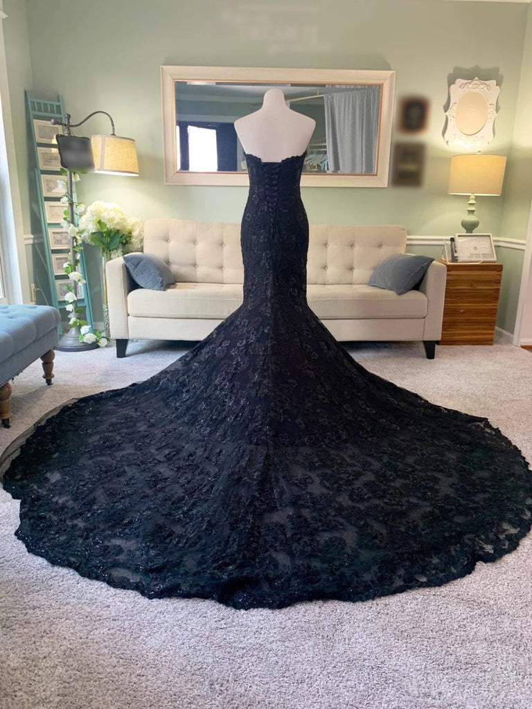 Mermaid Lace 3 in 1 Black Wedding Dress Cape Veil Removable