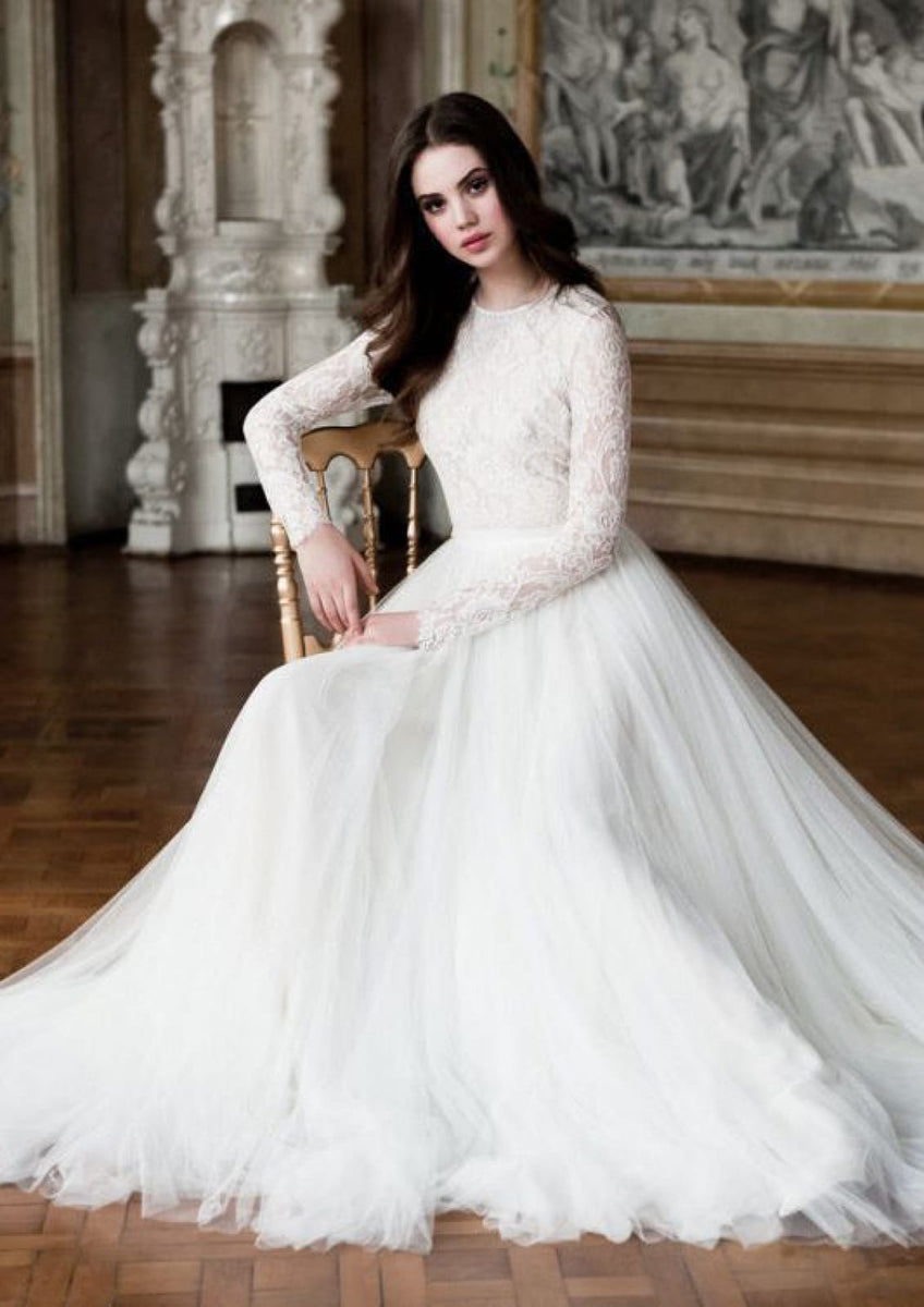 Modest Long Sleeve Lace Tulle A-line Princess Wedding Dress, Pleats Modest Long Sleeve Lace Tulle A-line Princess Wedding Dress, Pleats