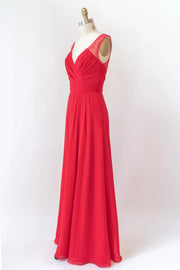 V Neck Sleeveless Long Lace Chiffon Red Bridesmaid Dress