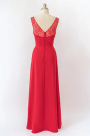 V Neck Sleeveless Long Lace Chiffon Red Bridesmaid Dress