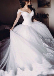 Off Shoulder Ball Gown Floor Length Lace Tulle Wedding Dress