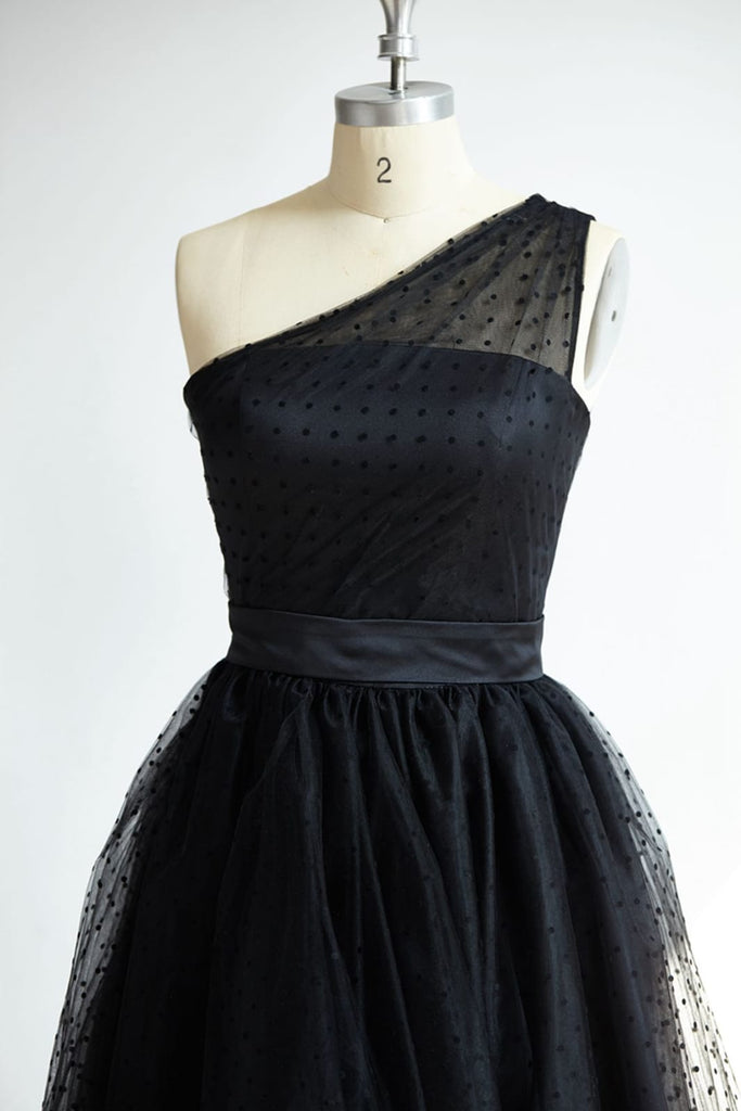 One Shoulder Black Polk Dot Tulle Short Tea Length Prom