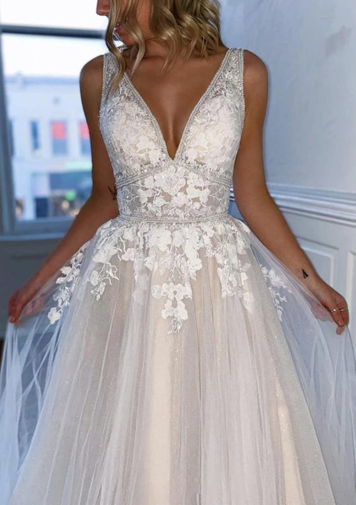 Princess V Neck Sleeveless Organza Wedding Dress Beading