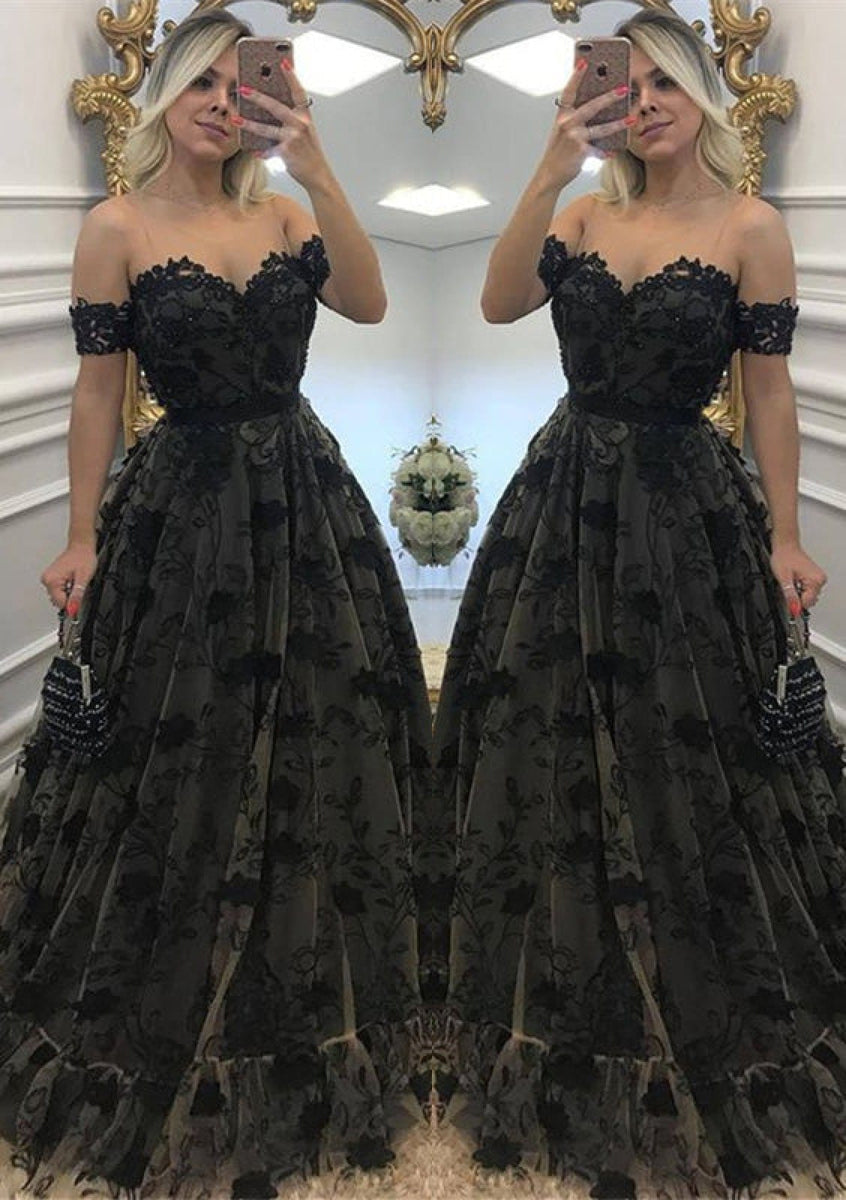 Princess Sweetheart Off Shoulder Sleeveless Long Black Lace Prom Dress