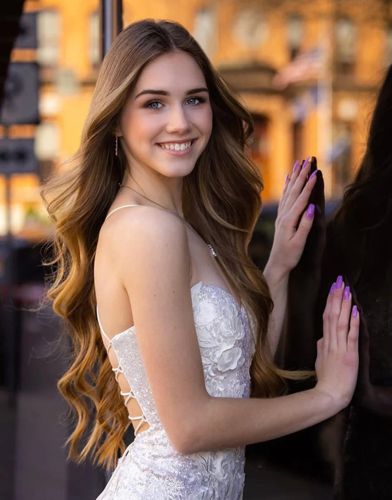 Sexy Ivory Sequin Appliques Spaghetti Straps Sweetheart