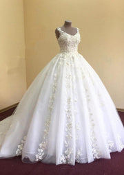 Tulle Wedding Dress Ball Gown Scoop Neck Chapel Train