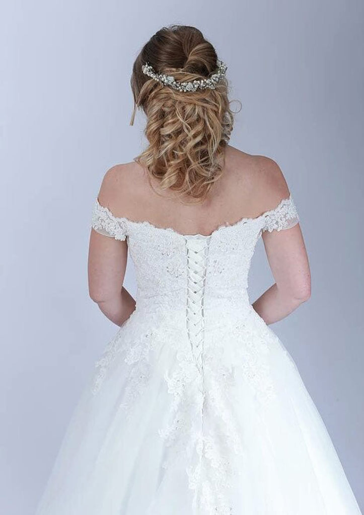 Tulle Wedding Dress Ball Gown Off Shoulder Court Train Lace