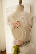 Vintage Keyhole Back Lace Chiffon Cap Sleeves Wedding Dress