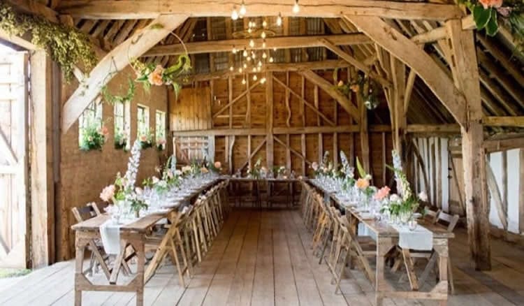 Die 10 besten rustikalen und historischen Hochzeitsorte in Großbritannien