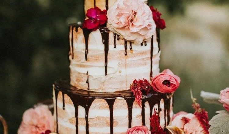 16 unvergessliche Kuchen für Ihre Landhochzeit