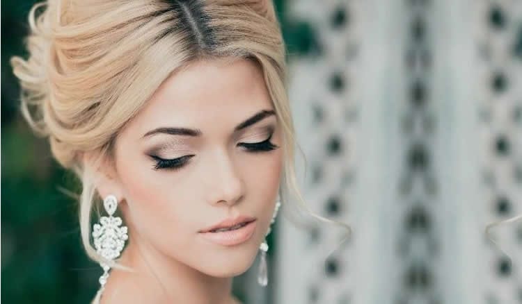 5 Tips To Choosing The Perfect Wedding Lipstick Shade