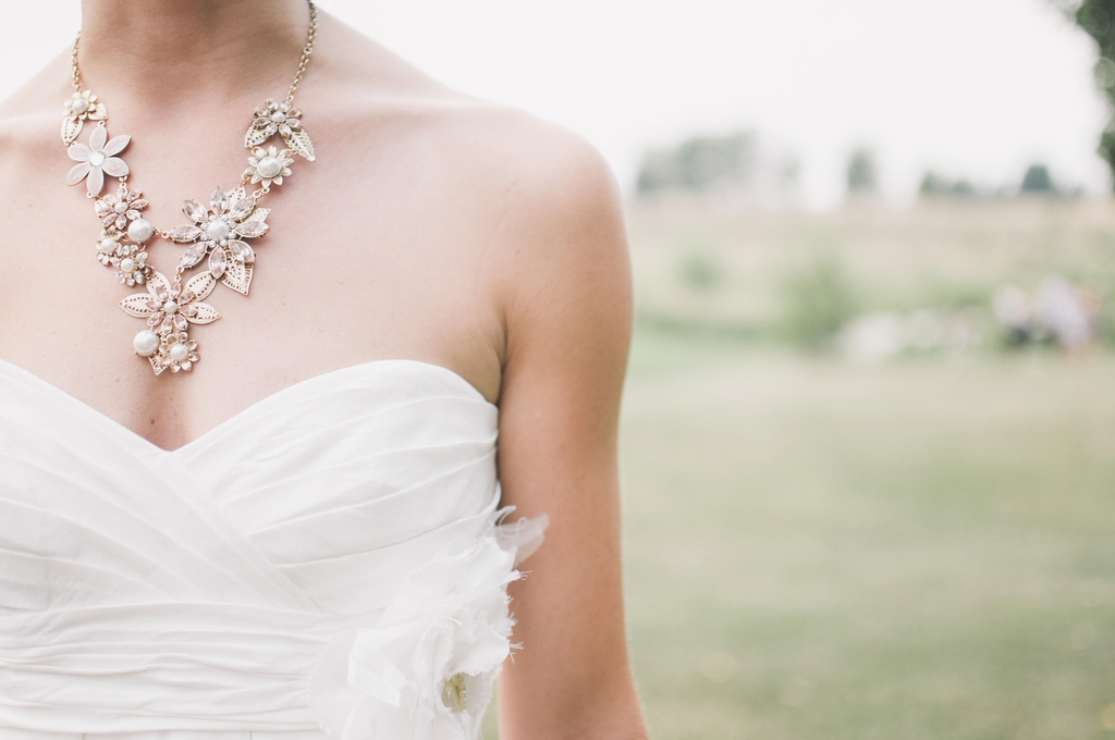 Something New, Something Old: Bridal Jewelry Trends for 2025