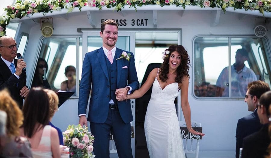 Как спланировать свадьбу в морском стиле с ограниченным бюджетом