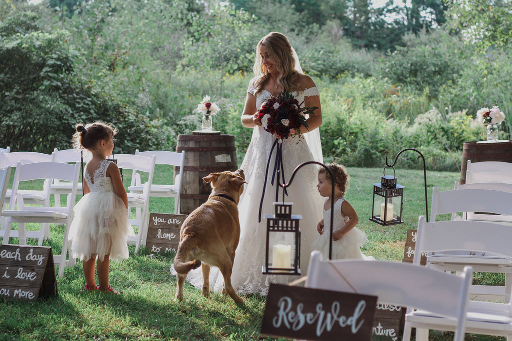 Blossoming Beauties : dévoilement de notre nouvelle collection de robes à fleurs pour les mariages de filles