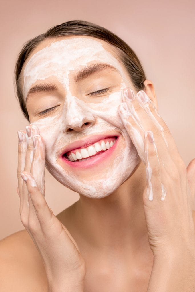 I 6 migliori trattamenti e prodotti per l'acne del 2021 che funzionano davvero