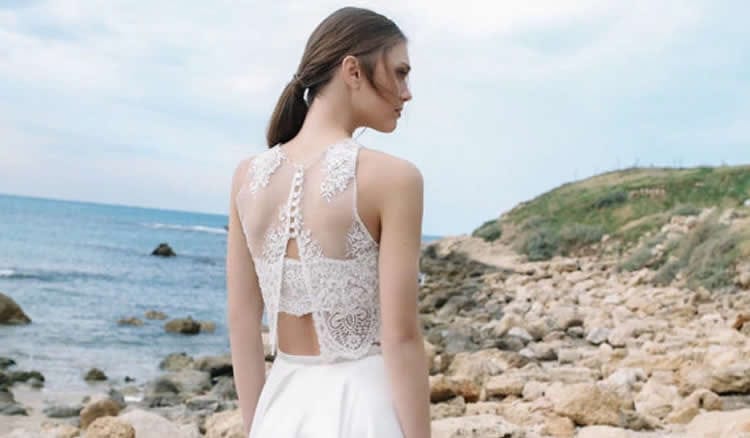 Alerta de tendencia: vestidos de novia crop top únicos e inusuales