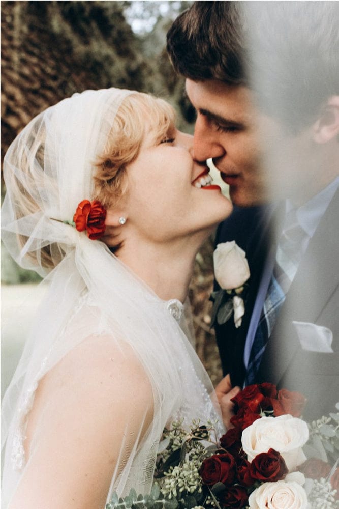 Robes de mariée à moins de 300 $ pour un mariage romantique à la Saint-Valentin