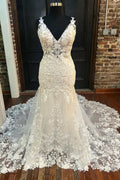 White Floral Lace V-Neck Trumpet Long Court Wedding Dress