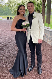 Asymmetrical Green Strapless Ruched Mermaid Long Formal Dress