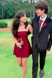 A-Line Strapless Scoop Neck Pleats Satin Short Homecoming Dress