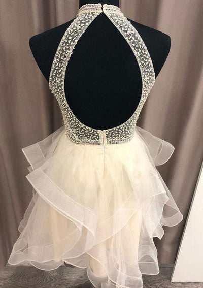 Minivestido curto de baile em organza Iovry com decote alto evasê, miçangas