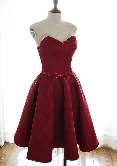 A-line Sweetheart Sleeveless Burgundy Lace Short Mini Homecoming Dress, Beading
