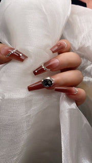 Ongles longs portables avec strass réutilisables, rouge vin doux