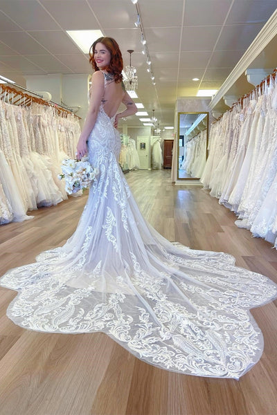 Lace V-Neck Backless Mermaid Long Wedding Dress