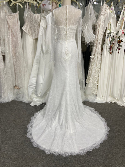 Beading Lace Wedding Dress Long Sleeve Trumpet Buttons Sweep